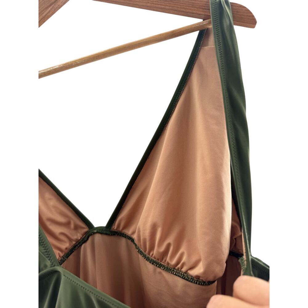 J. Crew Ruched Tummy V-Neck Swimsuit Cool Cypress Stretch Full Coverage Size 22 - Picture 8 of 14